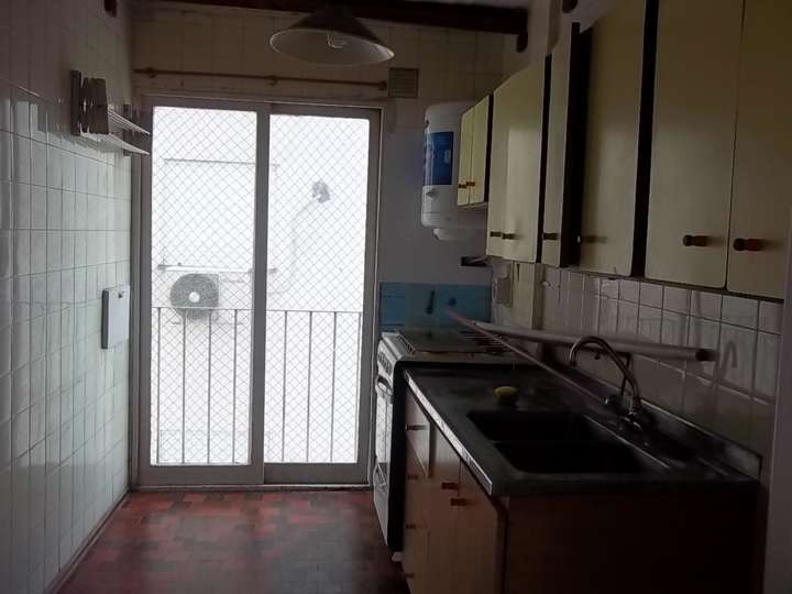 Departamento en alquiler en Teniente General Pablo Ricchieri, 139, Buenos Aires