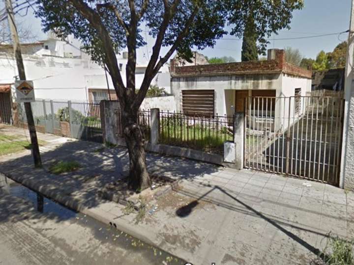 Casa en venta en 109 - 1 de Agosto de 1806, 2826, Billinghurst