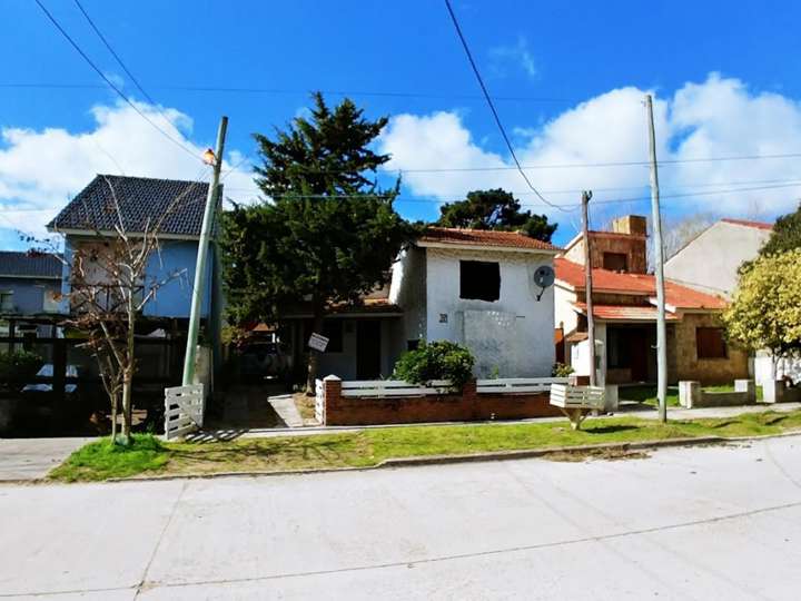 Departamento en venta en Calle 3, 1940, Buenos Aires