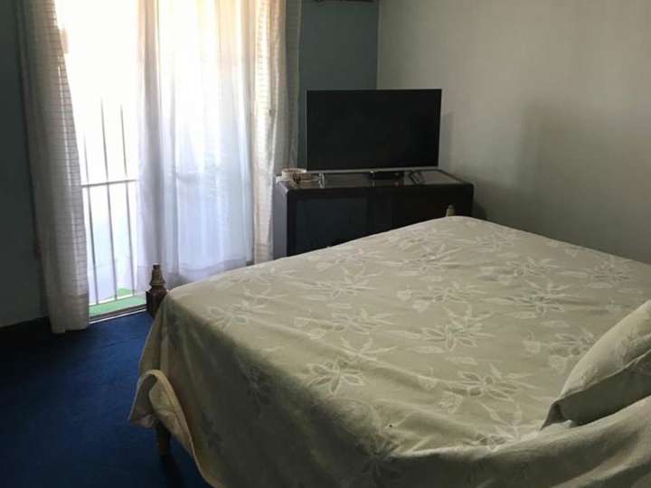 Casa en venta en Coronel Ramón Falcón, 1600, Buenos Aires