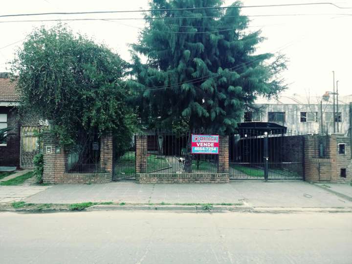 Casa en venta en Pringles, 958, Buenos Aires