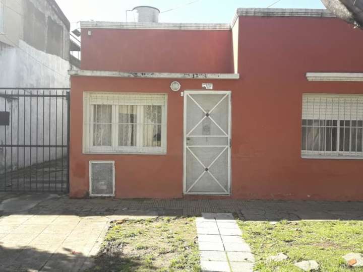 Edificio en venta en 70 - Agustín Magaldi, 5501, Billinghurst