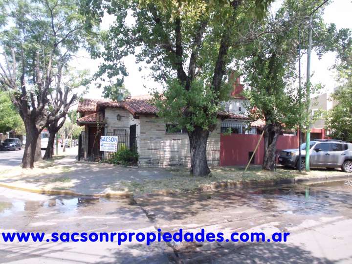 Casa en venta en Francisco de Gurruchaga, Hurlingham