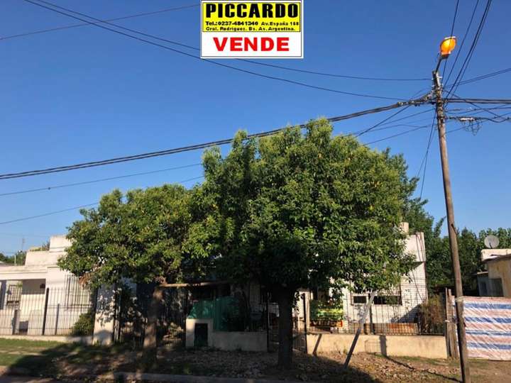 Casa en venta en Almirante Brown, 678, General Rodríguez