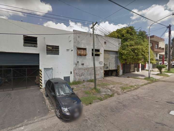 Comercial / Tienda en venta en Don Segundo Sombra, 3513, Buenos Aires