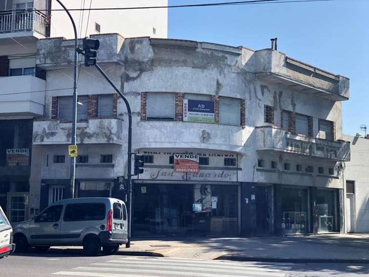 Comercial / Tienda en venta en Avenida Eva Perón, 5899, Ciudad Autónoma de Buenos Aires