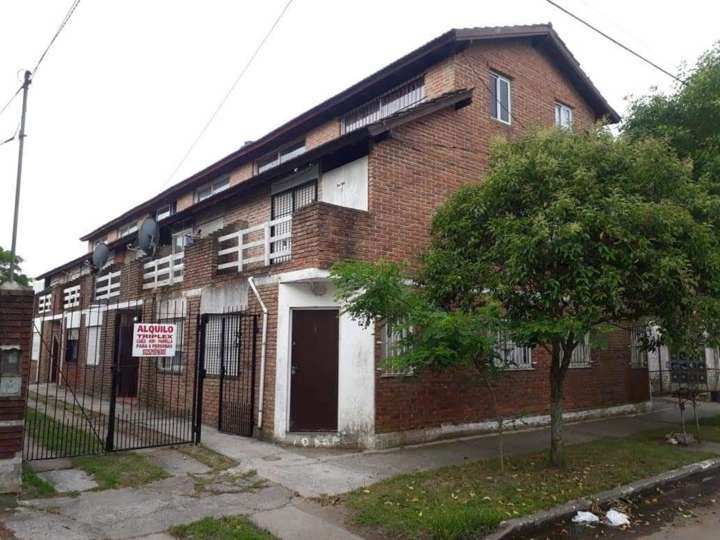 Departamento en venta en Calle 1, 8402, Buenos Aires