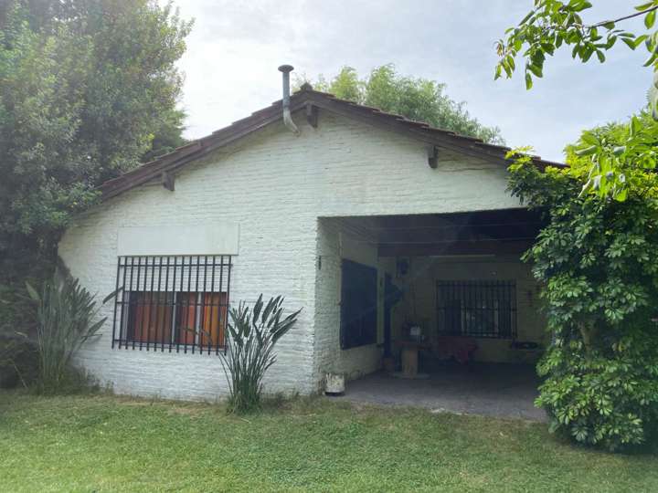 Casa adosada en venta en Azteca, 8396, Cuartel V
