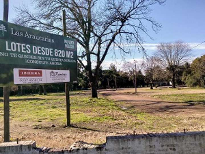 Terreno en venta en Aimé Félix Tschiffely, La Reja