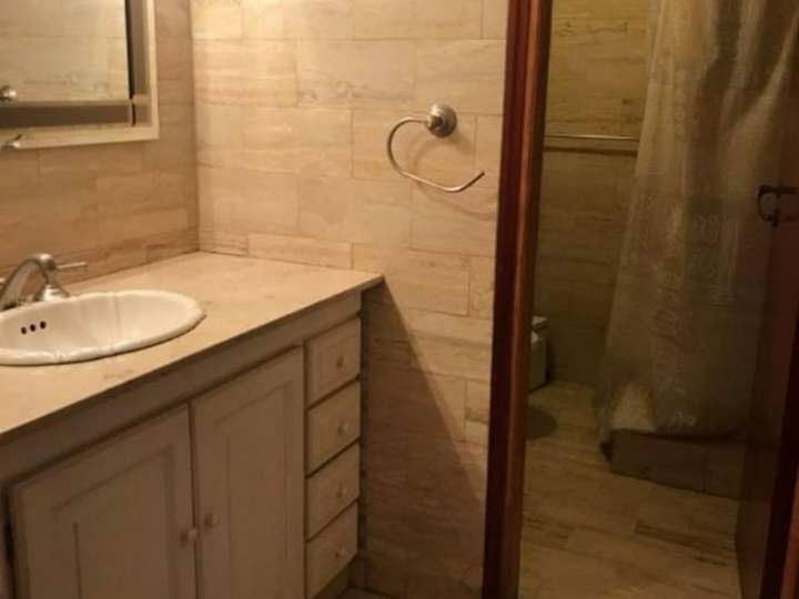 Casa en venta en Olavarría, 450, Buenos Aires