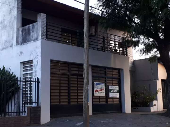 Casa en venta en Riobamba, Buenos Aires