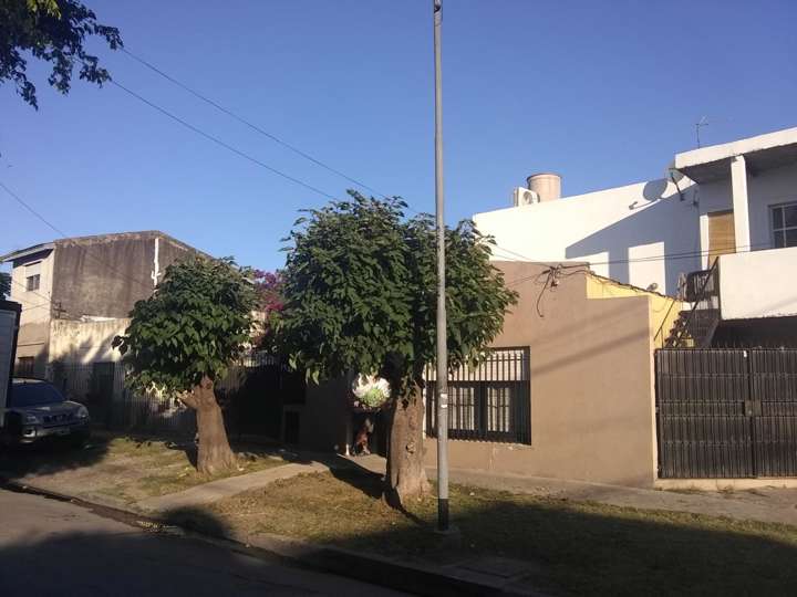 Casa en venta en 35 - Ingeniero Luis Augusto Huergo, 8206, José León Suárez