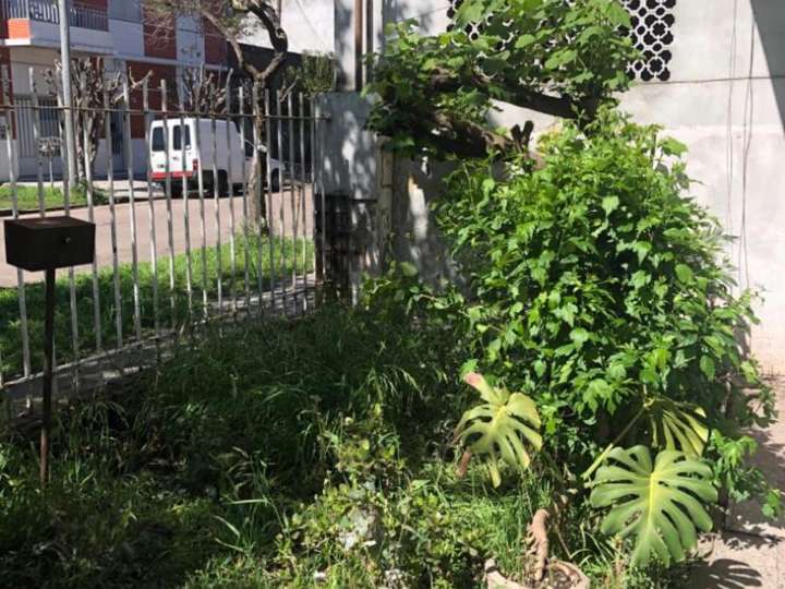 Edificio en venta en Perú, 884, Lomas del Mirador