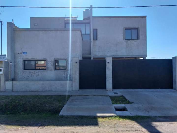 Casa en venta en AP01, San Lorenzo