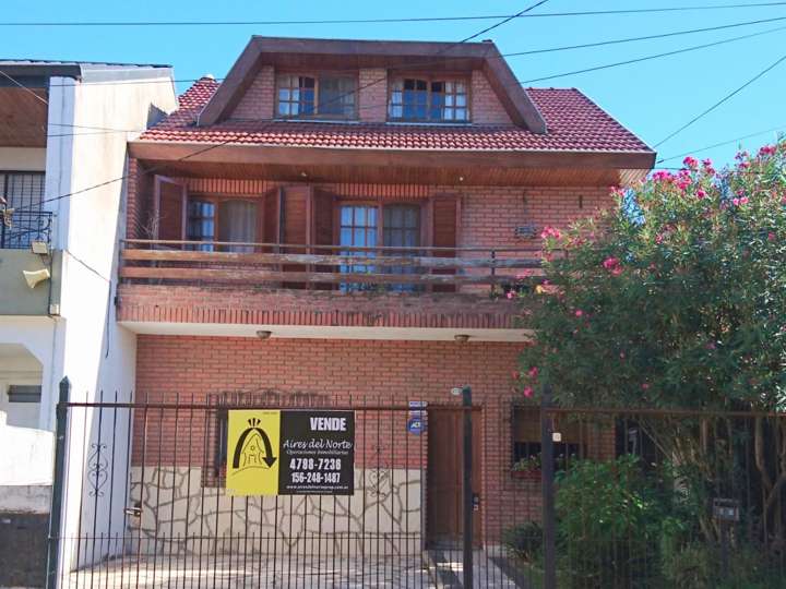 Casa en venta en Doctor Eduardo Madero, Buenos Aires