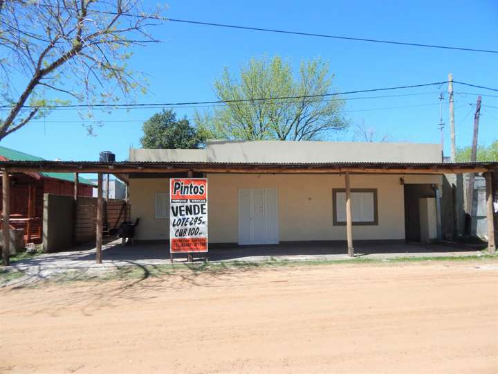 Comercial / Tienda en venta en Avenida Doctor Bastián Sur, San José