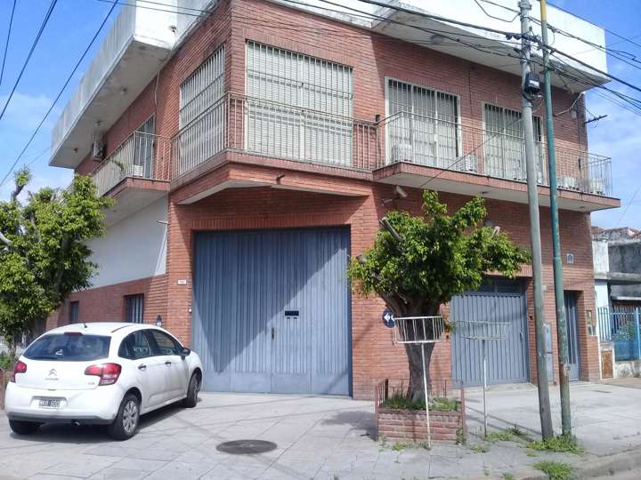 Comercial / Tienda en venta en 49 - Libertad, 7474, José León Suárez