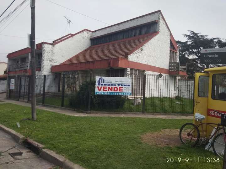 Casa en venta en Lincoln, 1098, Buenos Aires