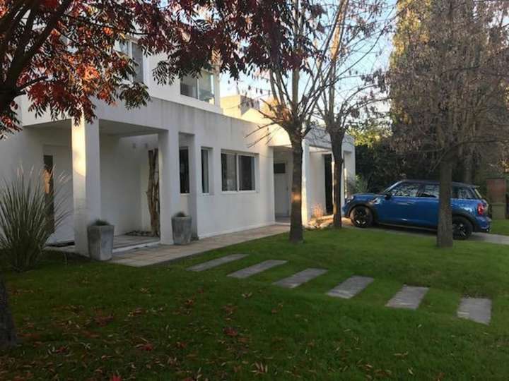 Casa en venta en José Ignacio Gorriti, Francisco Álvarez