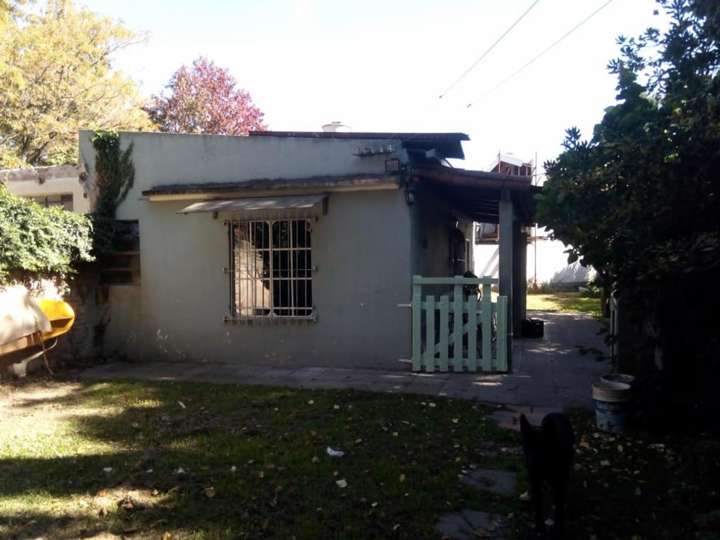 Casa en venta en Avenida Nemesio Álvarez, Francisco Álvarez
