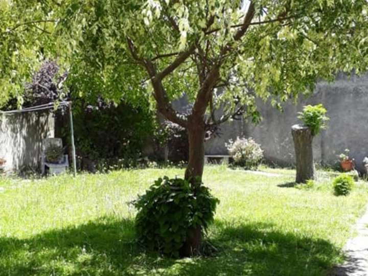 Casa en venta en José Mármol, 199, Buenos Aires