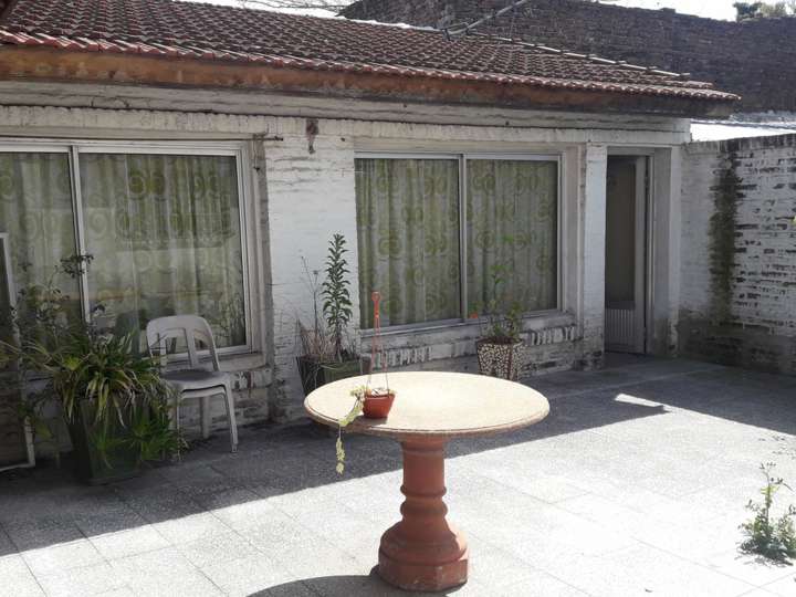 Edificio en venta en Armenia, 143, Villa Domínico