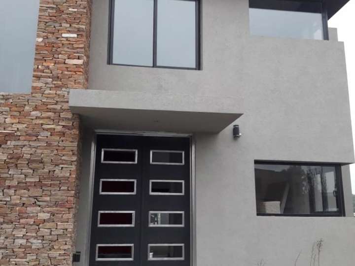 Casa en venta en Partido de Presidente Perón, Buenos Aires