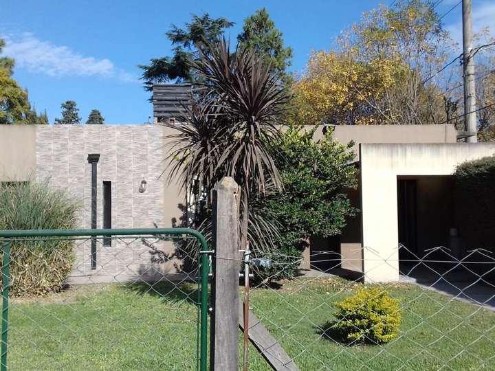Casa adosada en venta en General Manuel Belgrano, Paso del Rey