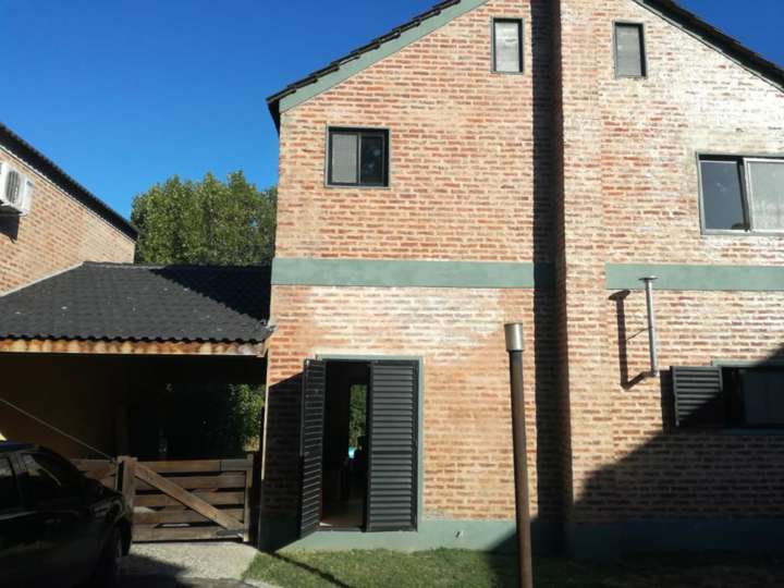 Casa en venta en Racedo, Ezeiza