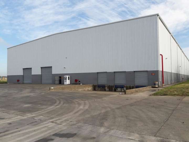 Comercial / Tienda en alquiler en Camino del Inca, Carlos Spegazzini