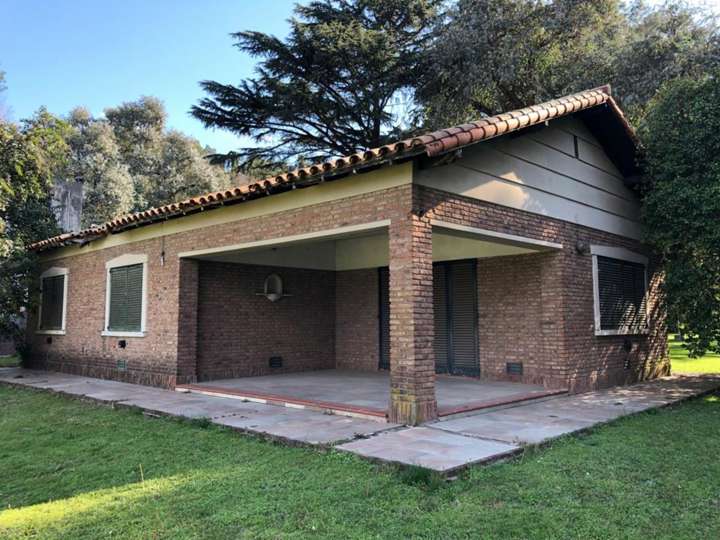 Casa adosada en venta en Pío Collivadino, La Reja