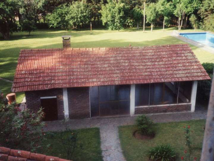 Casa adosada en venta en Ruta Nacional 5, Buenos Aires