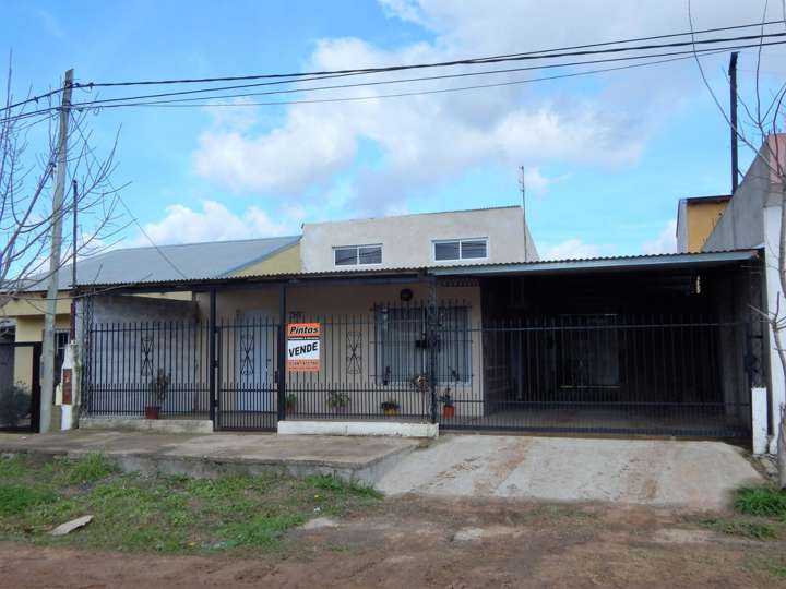 Casa en venta en Rivadavia, San José