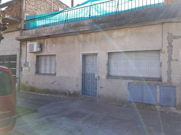 Edificio en venta en Derqui, 4001, Buenos Aires
