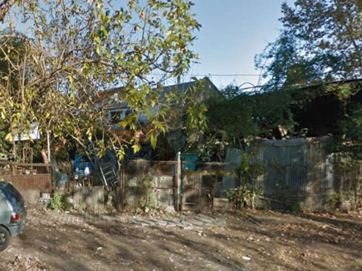 Terreno en venta en Presidente Arturo Umberto Illia, 699, Adrogué