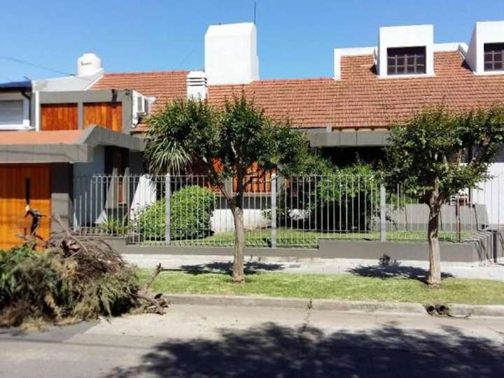 Casa en venta en Ministro Ramón Carrillo, 644, Haedo