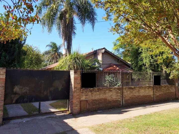 Casa en venta en Semana de Mayo, Francisco Álvarez