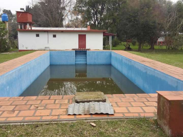 Casa adosada en venta en Partido de Marcos Paz, Buenos Aires