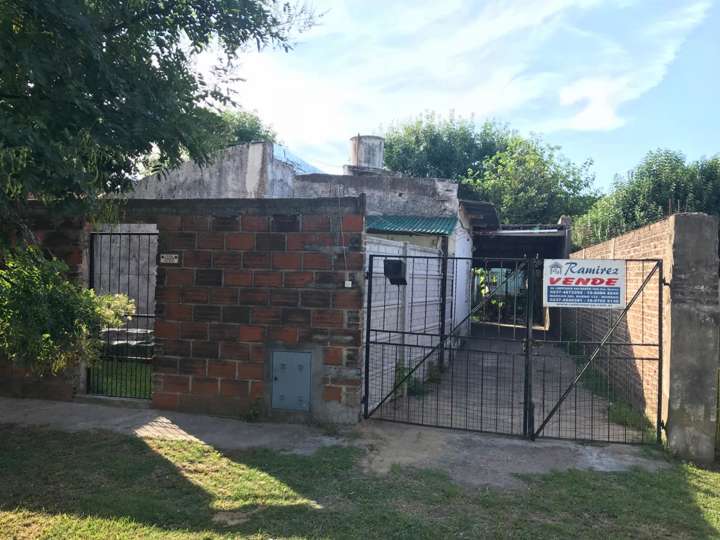 Casa en venta en Bahia Blanca, Paso del Rey