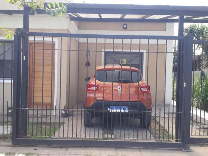 Casa en venta en Francisco Luís Bernardez, 3731, Buenos Aires