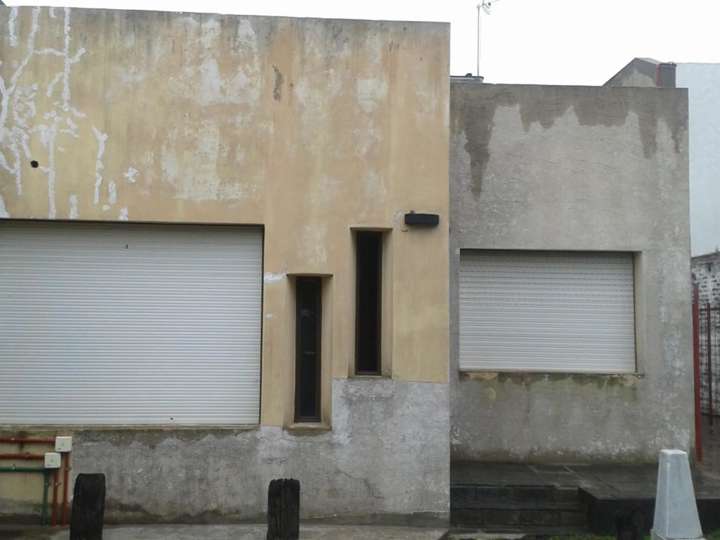 Edificio en venta en Los Aztecas, 4902, Villa Tesei