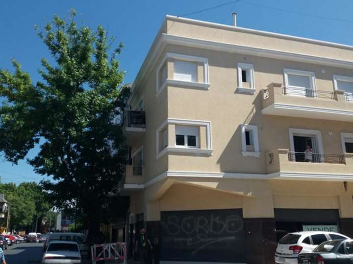 Edificio en venta en Mario Bernasconi, 2222, Ciudad Autónoma de Buenos Aires