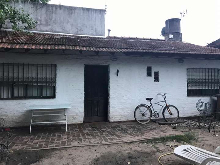 Casa en venta en De La Tradición, Villa Udaondo