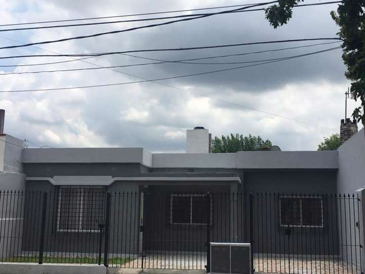 Casa en venta en Río Negro, Bella Vista