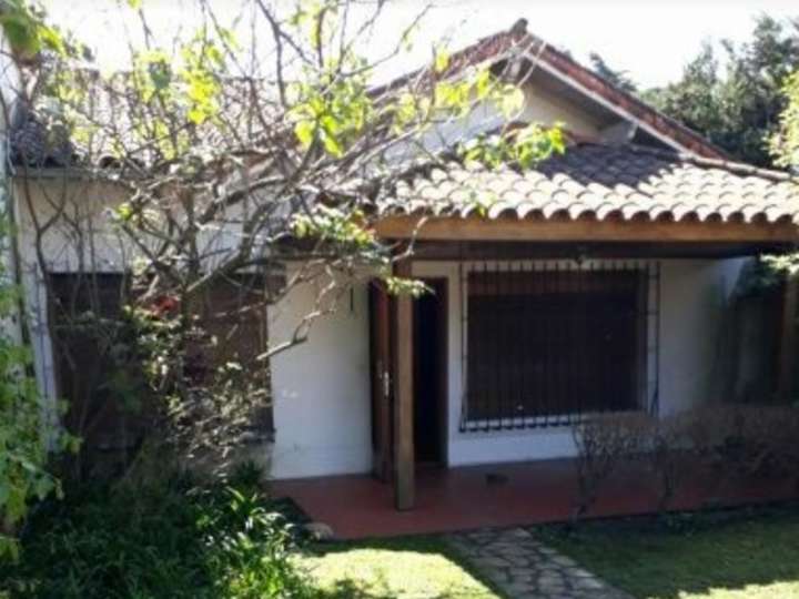 Casa en venta en Serrano, Buenos Aires