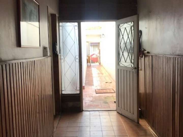 Edificio en venta en Almirante Brown, 1628, Buenos Aires