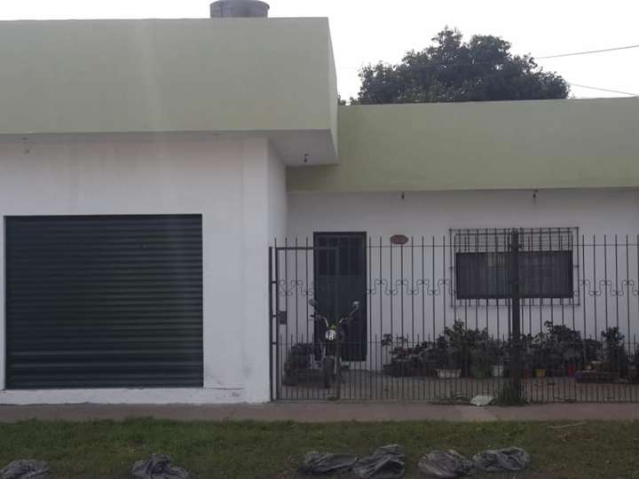 Casa en venta en Dessy, Buenos Aires