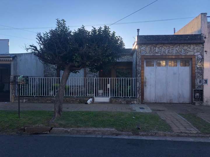 Casa en venta en Palmar, 309, Lomas del Mirador