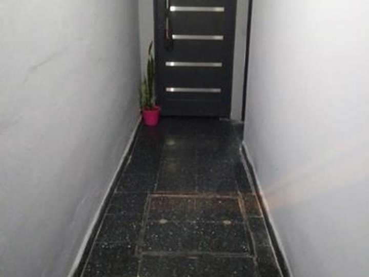 Casa en venta en General Pedernera, 747, Buenos Aires