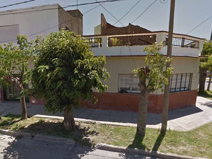 Edificio en venta en Carrasco, 193, Villa Luzuriaga
